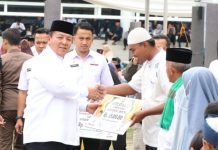 Gubernur Arinal Hadiri Pengajian Akbar di Kabupaten Pesisir Barat