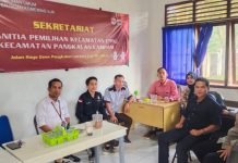 Pemilu Semakin Dekat, Polsek Pangkalan Lampam Datangi Sekretariat PPK