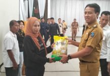 Tekan Angka Inflasi, Pemkab OKI Gelar Operasi Pasar Murah