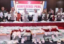 Ditres Narkoba Polda Sumsel Merilis Pemilik dan Pengedar Narkoba Ratusan Kilogram