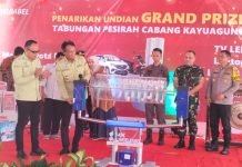 Pj. Bupati OKI Awali Pengundian Grand Prize Tabungan Pesirah BSB Berupa Toyota Rush dan Hadiah Menarik Lainnya