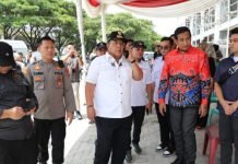 Gubernur Arinal dan Keluarga Salurkan Hak Pilih di TPS 22 Sepang Jaya Bandar Lampung