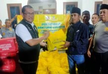 Gubernur Arinal Beri Bantuan Untuk Satgas dan Korban Terkaman Harimau di Lambar