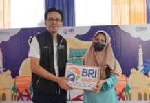 BRI Regional Office Bandar Lampung Bagikan 1.500 Paket Sembako Untuk Masyarakat