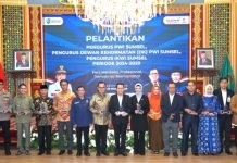 Pj. Bupati OKI Terima Anugerah Peduli Pers dari PWI Sumsel