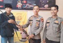 Usai Dengar Imbauan dari Polisi, Secara Sukarela Abi Serahkan Senpira Miliknya ke Polsek Pangkalan Lampam