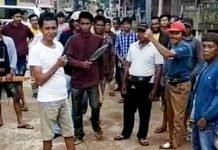 Viral Video Warga Sungai Sodong Acungkan Senjata, Berikut Penjelasannya