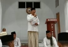 Pj. Bupati Asraf Pimpin Safari Ramadhan di Masjid Al Falah Desa Baru Lempur