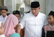 Safari Ramadhan, Bupati Nanang Akan Berikan Bantuan Jendela Untuk Masjid Nurul Amal Desa Tri Mulyo