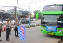 Dirlantas Polda Lampung Berangkatkan Ratusan Pemudik Gratis