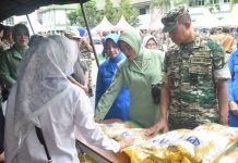 Atasi Lonjakan Harga Kebutuhan Bahan Pokok, Korem 043/Gatam Gelar Bazar UMKM Ramadhan dan Pasar Murah