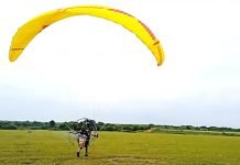 Tanjung Senai Kerap Jadi Landasan Pacu Penghobi Olahraga Paramotor, Ini Penyebabnya