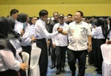 Gubernur Arinal Serahkan SK PPPK Jabatan Fungsional Kesehatan dan Guru