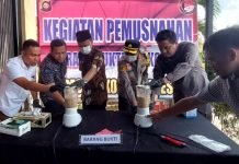 Penuhi Undangan Polres OKI, Kepala BNNK OKI Ikut Musnahkan Barang Bukti Ekstasi