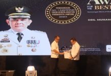 Pj. Bupati Tubaba Raih Penghargaan Sebagai Tokoh Keberlanjutan Pariwisata Lampung 2024