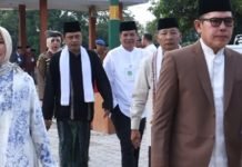 Wako Ahmadi Sholat Ied Bersama Warga di Lapangan Merdeka Kota Sungai Penuh