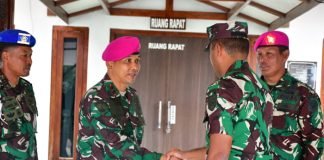 Dansatgas Pamtas Mobile RI-PNG Yonif 7 Marinir/Gobang Laksanakan Kunjungan ke Lanal Timika