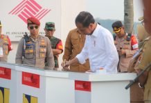 Jokowi Lanjutkan Kunjungan ke Lambar dan Tanggamus dengan Pengawalan Ketat Polda Lampung
