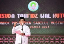 Pj. Gubernur Samsudin Hadiri Wisuda Tahfidz Ponpes Sabilul Mustofha di Lampung Selatan