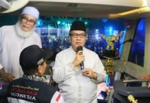 Diwarnai Tangis Haru, Pj. Bupati Ahmad Rizali Sambut Kepulangan 385 Jemaah Haji Muara Enim