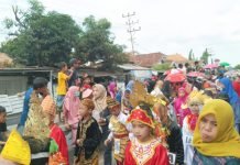 Ribuan Penonton Antusias Saksikan Karnaval Budaya di Kayuagung