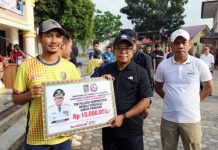 Pj. Gubernur Samsudin Beri Penghargaan ke Atlet dan Pelatih Berprestasi
