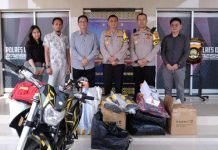 Polres OKI Terima Bantuan Alat Penanggulangan Karhutla dari 2 Perusahaan Ini