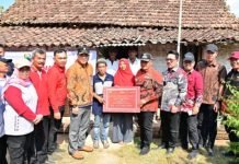 Kolaborasi dengan Bandara Radin Inten II, Pemkab Lamsel Bedah Dua Rumah Warga Natar