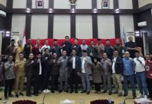 Momen Haru Warnai Rapat Terakhir Anggota DPRD OKI Periode 2019-2024