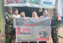 Babinsa Koramil 404-03/Pendopo Sosialisasikan Pilkada Damai di Pasar Bhayangkara