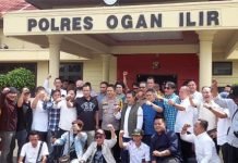 Desak Pelaku Pembunuhan Yongki BIDIK Segera Ditangkap, Puluhan Aktivis Sumsel Datangi Polres OI