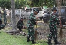 Kompak, TNI Wilayah Provinsi Lampung Bersihkan SLB Dharma Bhakti Dharma Pertiwi