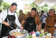 Sambut HUT Muara Enim ke-78, Pj. Bupati Henky Mancing dan Masak Nasi Goreng Bersama Forkopimda