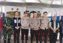 Sempat Diguyur Hujan, Tak menyurutkan Antusias Warga SP Padang Datangi TPS