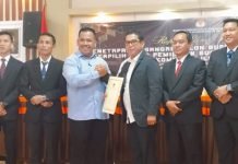 KPU OKI Tetapkan Muchendi-Supriyanto Sebagai Bupati dan Wabup Terpilih