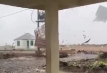 Angin Puting Beliung Terjang PT Gading Utara Kelantan, Tujuh Mes dan Atap Masjid Rusak
