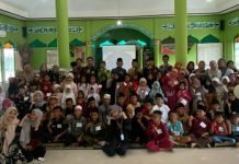 Meriahkan Isra Mi’raj, Mahasiswa KKN UMP Posko 18 Desa Batu Ampar Gelar Perlombaan