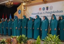 Kukuhkan Pengurus TP PKK, Dekranasda dan Posyandu, Bupati OKI Perkuat Peran Perempuan Bangun Daerah