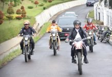 Mantap! Bupati Tapsel Naik Motor Trail Tinjau Irigasi Rusak