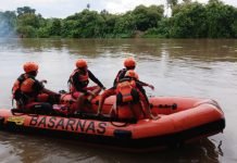 Siswi SD Tenggelam di Sungai Komering, Tim SAR Lakukan Pencarian
