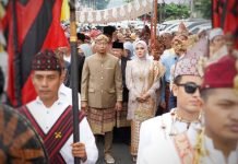 Mirzani Resmi Tempati Mahan Agung, Gelar Prosesi Adat Ngantak Gubernur Buka Belangan