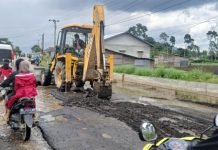Gubernur Mirza Prioritaskan Perbaikan Jalan Liwa–Batas Sumsel untuk Kelancaran Mudik Lebaran