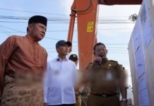 Pemprov Sumsel Ambil Alih Perbaikan Jalan Rusak di Gandus Palembang