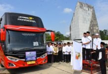 Bupati Novriwan Lepas 146 CJH Kloter 48 Asal Tubaba