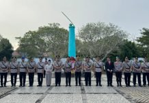 Peringati Hari Bhayangkara, Kapolres OKI Pimpin Ziarah ke Taman Makam Pahlawan