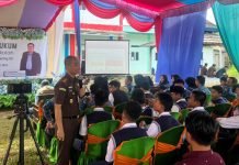 Kejari OKI Gandeng Sekolah di Pedamaran Timur, Ajak Pelajar Jauhi Narkoba dan Judi Online
