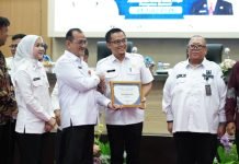 Layanan Informasi Publik OKI Raih SLIP Award 2025