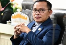 Anggota Dewan Deni Ribowo Minta Perusahaan Swasta Turut Bangun Jalan di Way Kanan