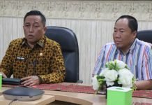 Dinas Kominfotik Lampung dan BPJS Ketenagakerjaan Serahkan Santunan Sosial ke Keluarga Almarhum PTHL