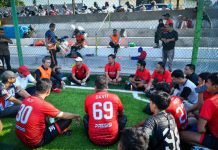 Presiden PKS Al Muzammil Yusuf Main Bola Bareng Jurnalis di Lampung